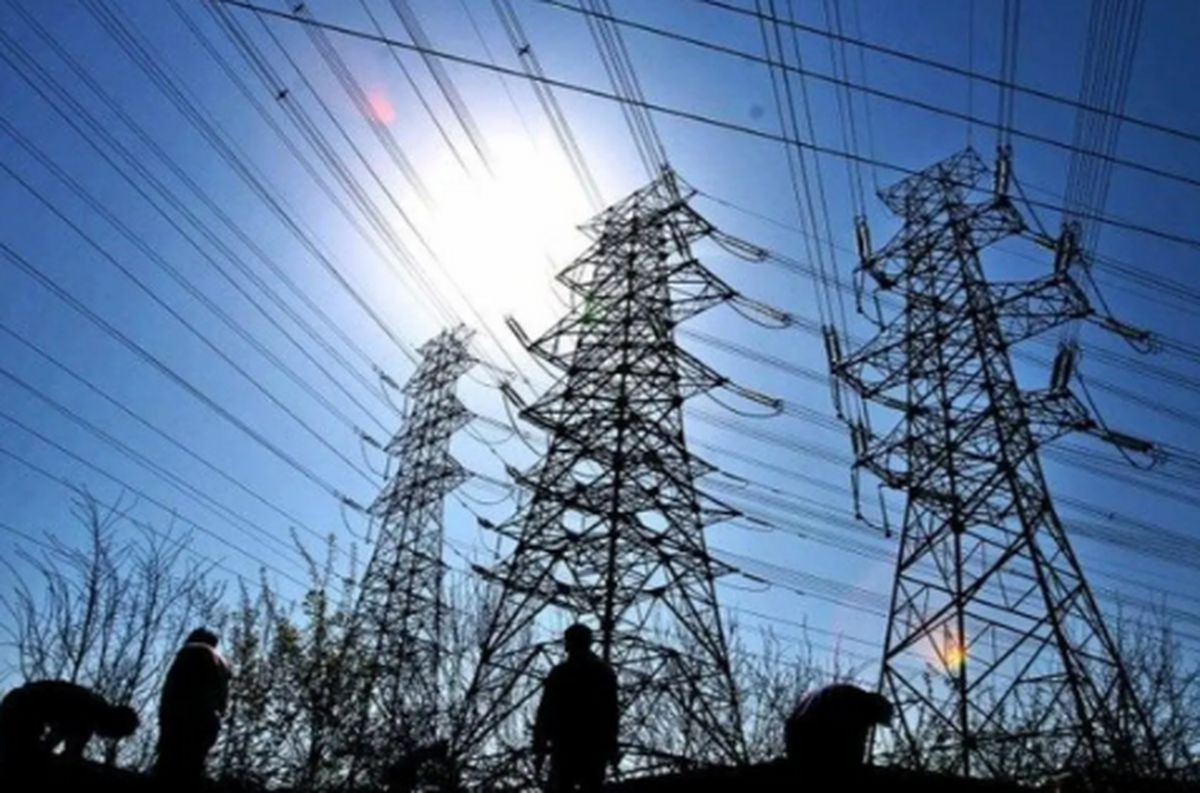 وضعیت بحرانی کمبود برق؛ عمر ۱۵ درصد از نیروگا‌ه‌های کشور تمام شده!