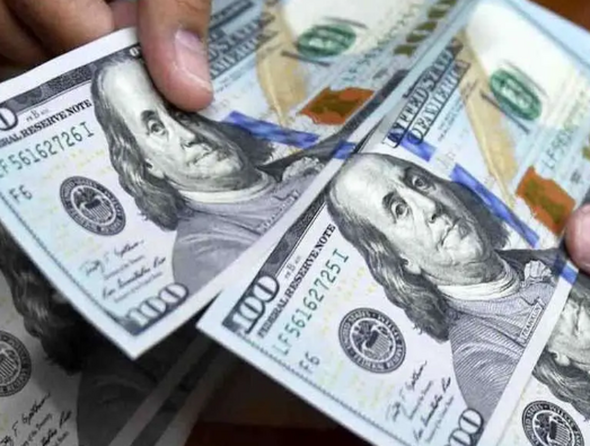 پیش‌بینی قیمت دلار ۱۱ مرداد ۱۴۰۳؛ پرواز دلار بر آسمان ناامنی در خاورمیانه