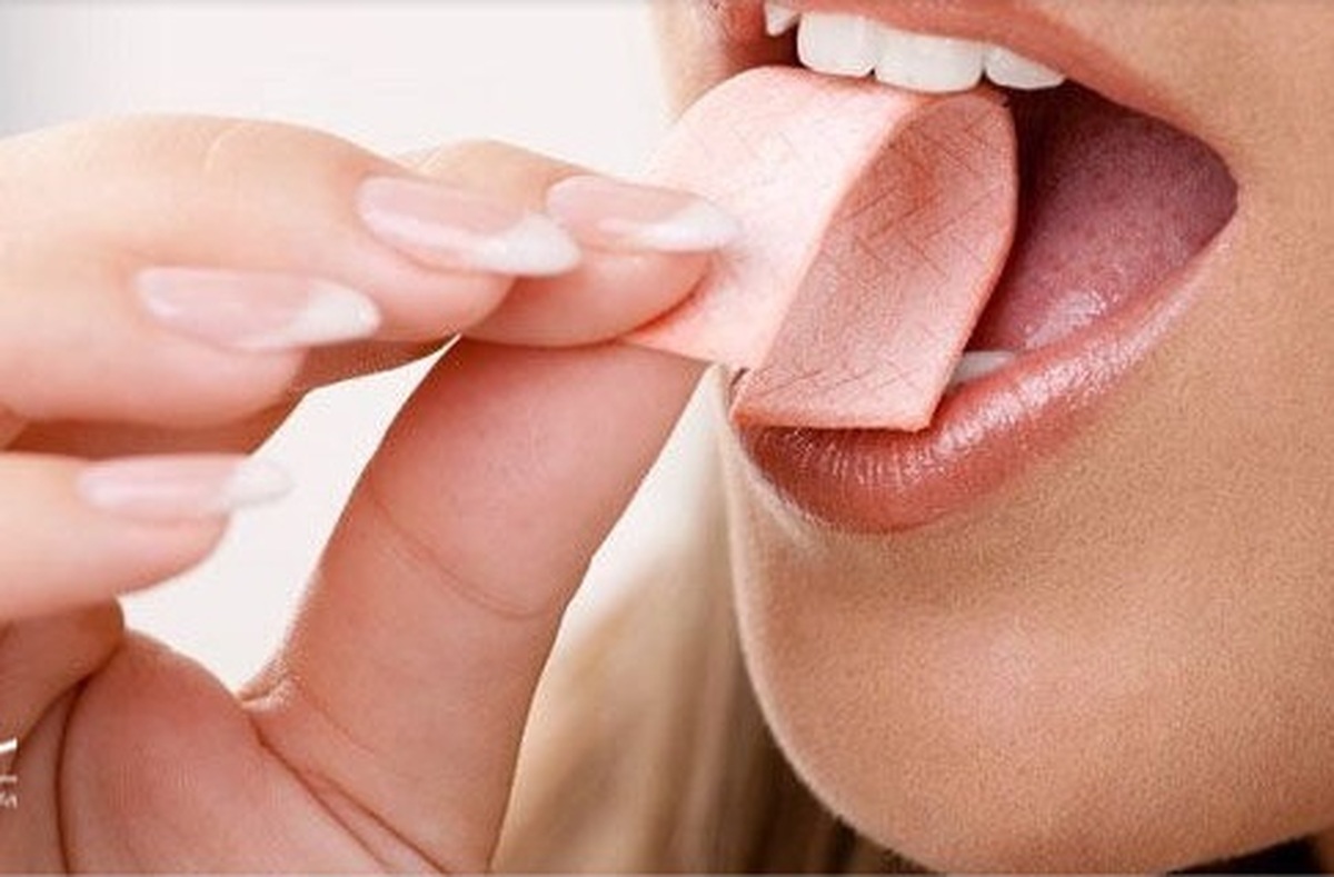 آیا آدامس برای سلامت دهان و دندان مفید است؟