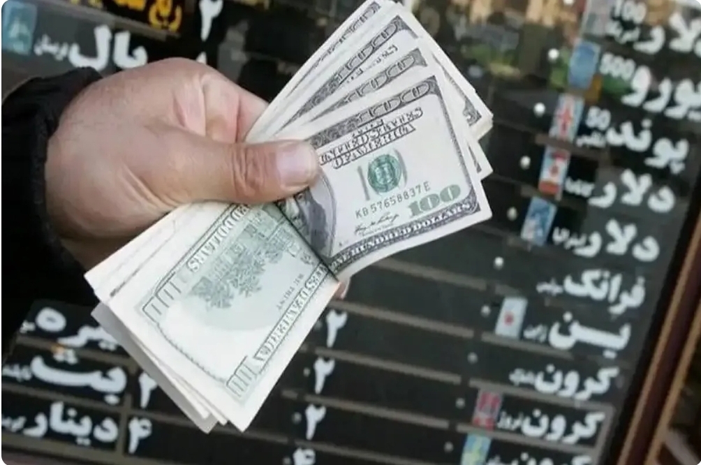 پیش بینی قیمت دلار ۲۸ فروردین ۱۴۰۴ / دلار در سایه توافق، عقبنشینی کرد